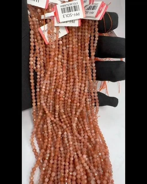 Fasetowane koraliki Sunstone AA 3mm na drucie 40cm